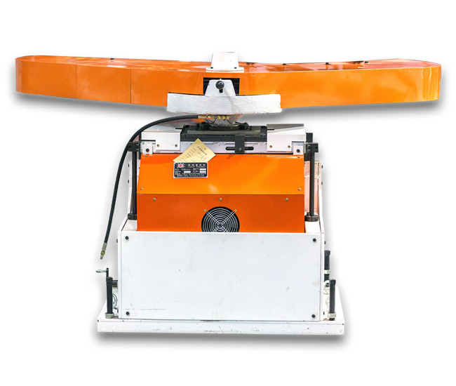 TDH-210型高速弧線(xiàn)低送機(jī) 
